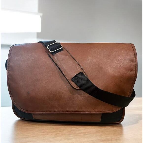 Vintage Coach 688 100th Anniversary US Olympic Leather & Nylon Messenger Bag - Picture 16 of 16